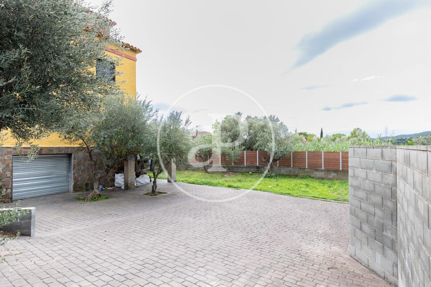 4 sypialnia Willa na sprzedaż w Castellar del Valles z basenem garażem - 565 000 € (Ref: 10148800)