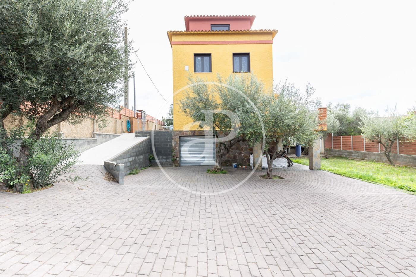 4 sypialnia Willa na sprzedaż w Castellar del Valles z basenem garażem - 565 000 € (Ref: 10148800)