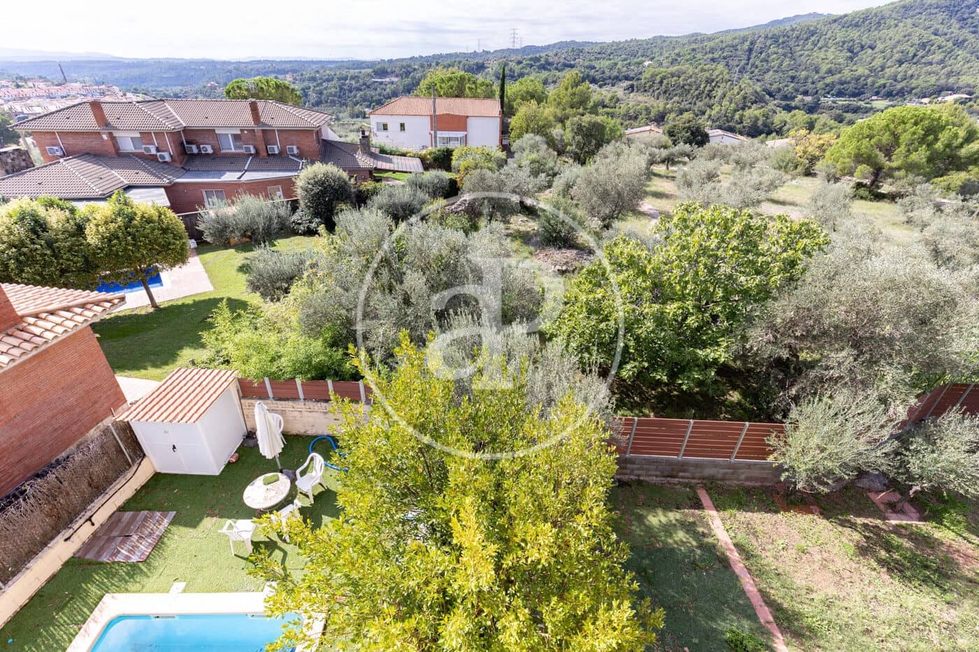 4 sypialnia Willa na sprzedaż w Castellar del Valles z basenem garażem - 565 000 € (Ref: 10148800)