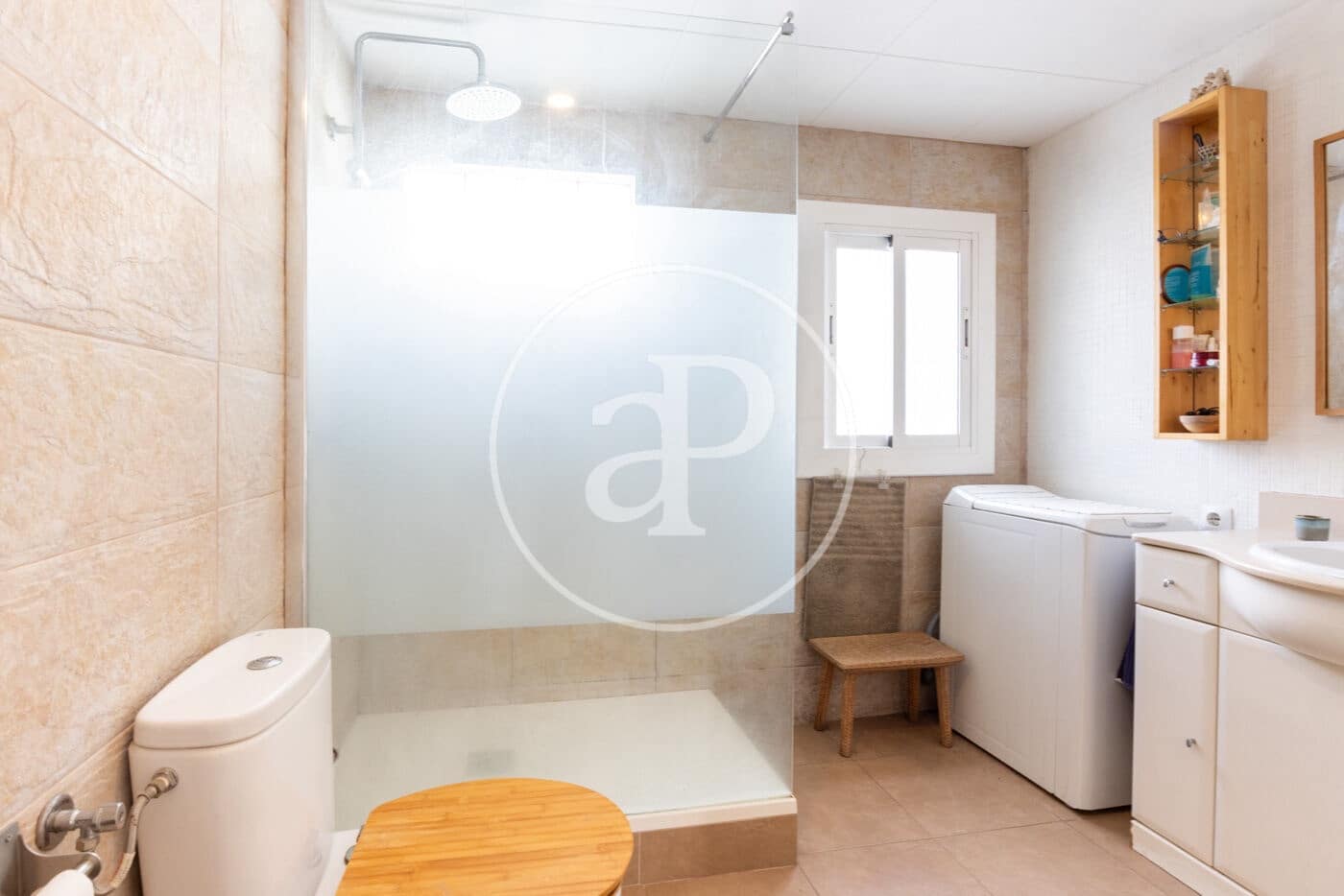 2 bedroom Villa for sale in Montgat - € 510,000 (Ref: 10148801)