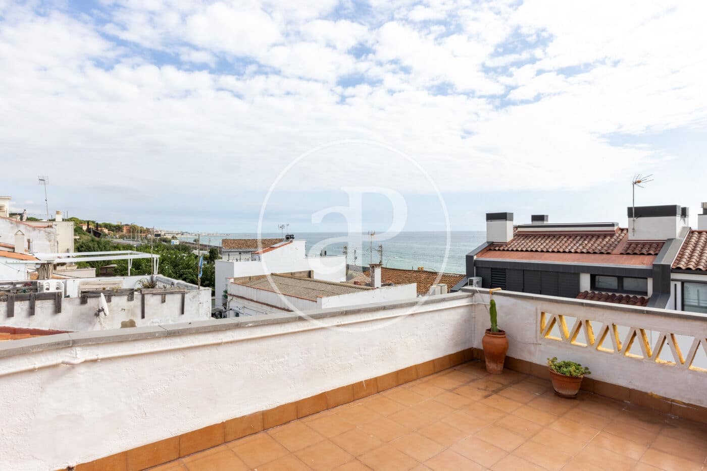2 bedroom Villa for sale in Montgat - € 510,000 (Ref: 10148801)