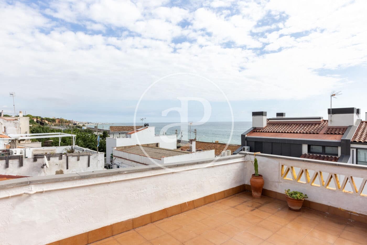 2 bedroom Villa for sale in Montgat - € 510,000 (Ref: 10148801)