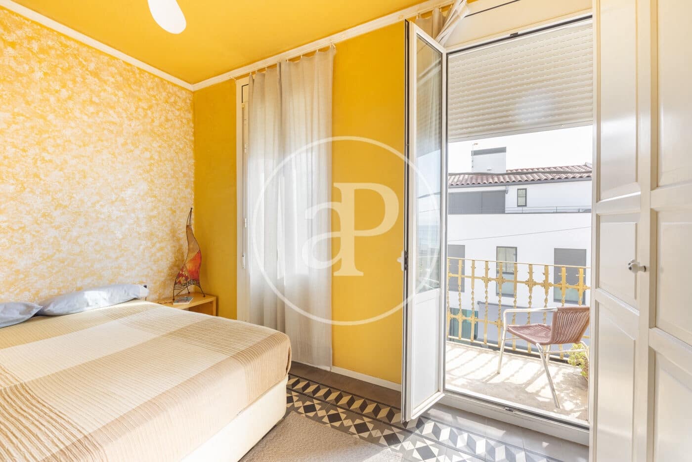 2 bedroom Villa for sale in Montgat - € 510,000 (Ref: 10148801)