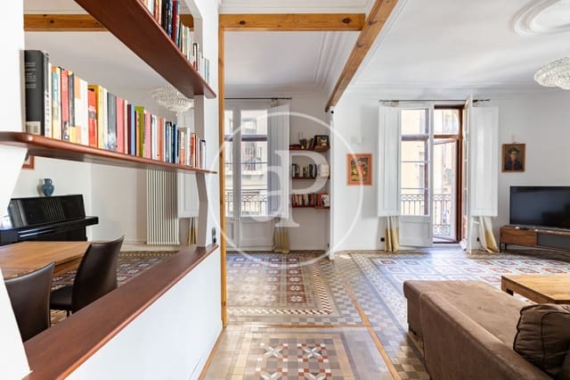 4 makuuhuone Huoneisto myytävänä paikassa El Barri Gòtic, Barcelona kaupunki - 850 000 € (Ref: 10155236)