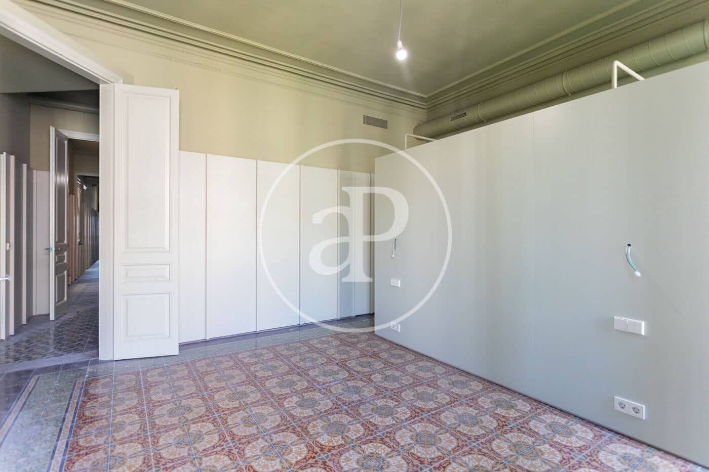 4 quarto Apartamento para arrendar em Barcelona cidade - 4 700 € (Ref: 10155237)