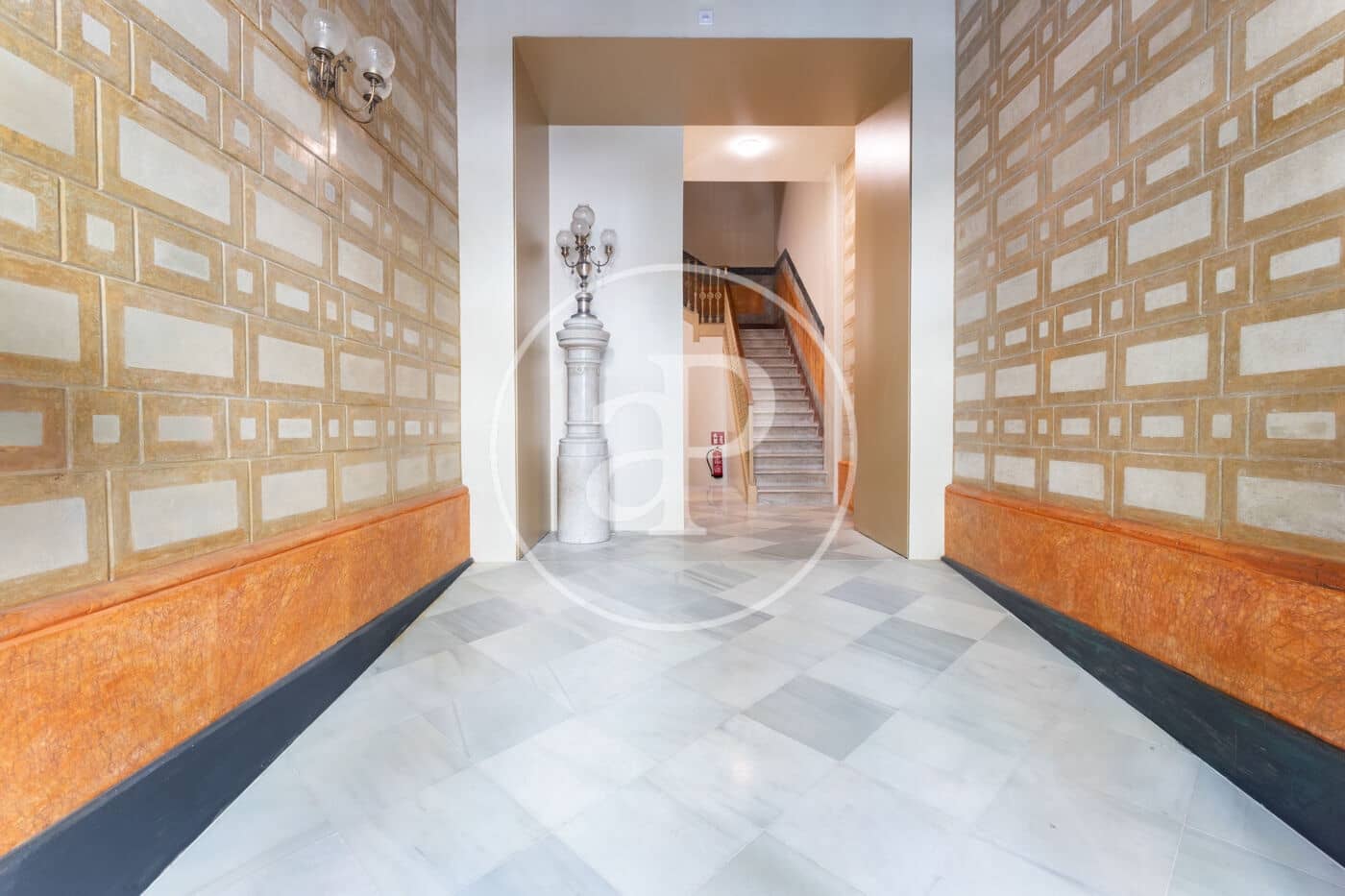 4 quarto Apartamento para arrendar em Barcelona cidade - 4 700 € (Ref: 10155237)