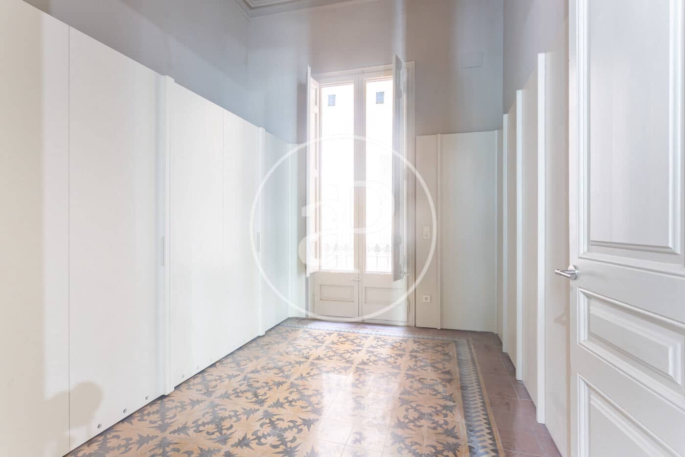 4 quarto Apartamento para arrendar em Barcelona cidade - 5 200 € (Ref: 10155238)