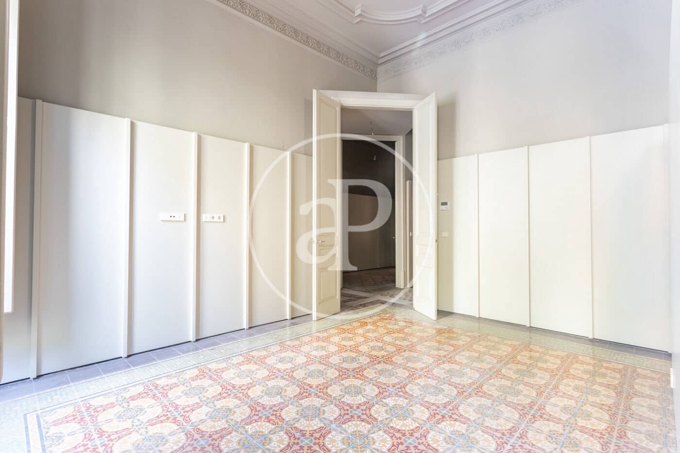 4 quarto Apartamento para arrendar em Barcelona cidade - 5 200 € (Ref: 10155238)
