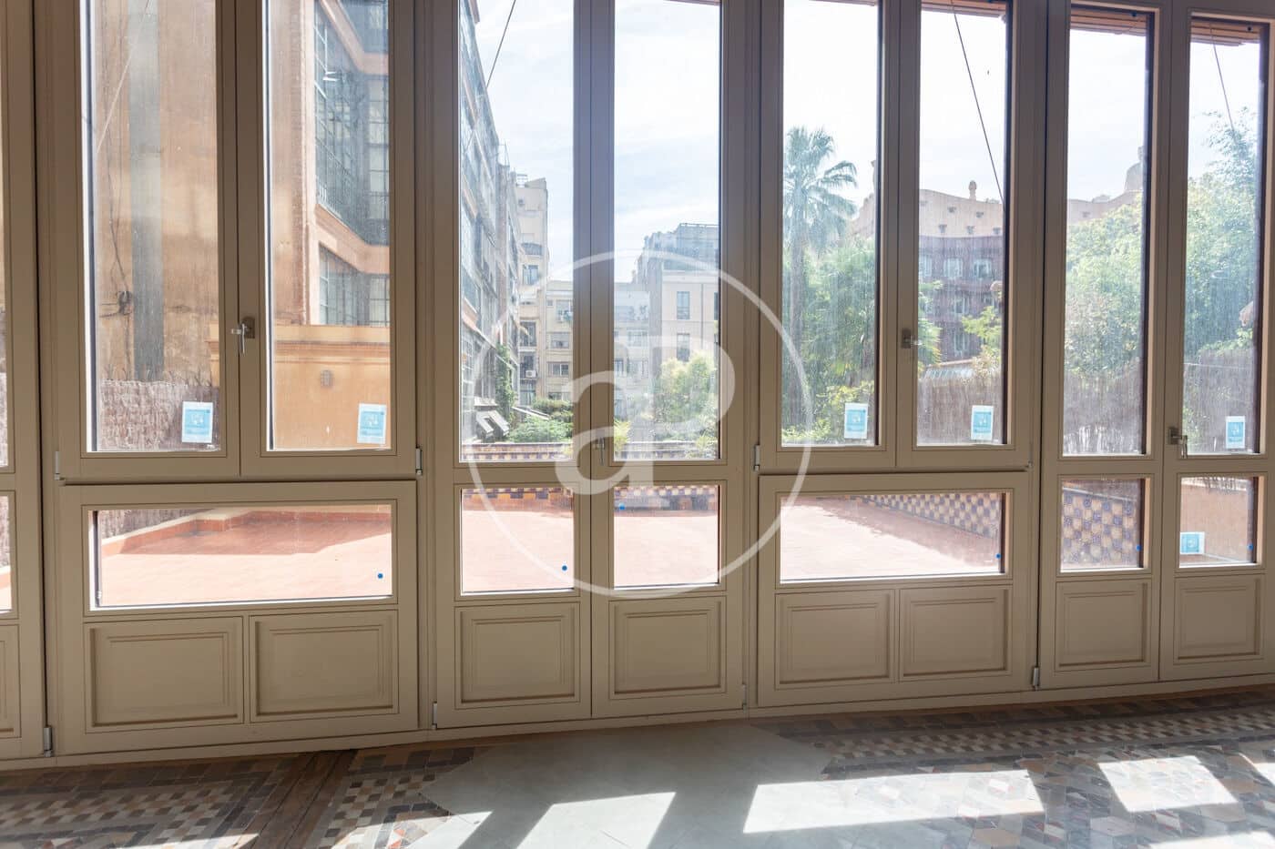 4 quarto Apartamento para arrendar em Barcelona cidade - 5 200 € (Ref: 10155238)