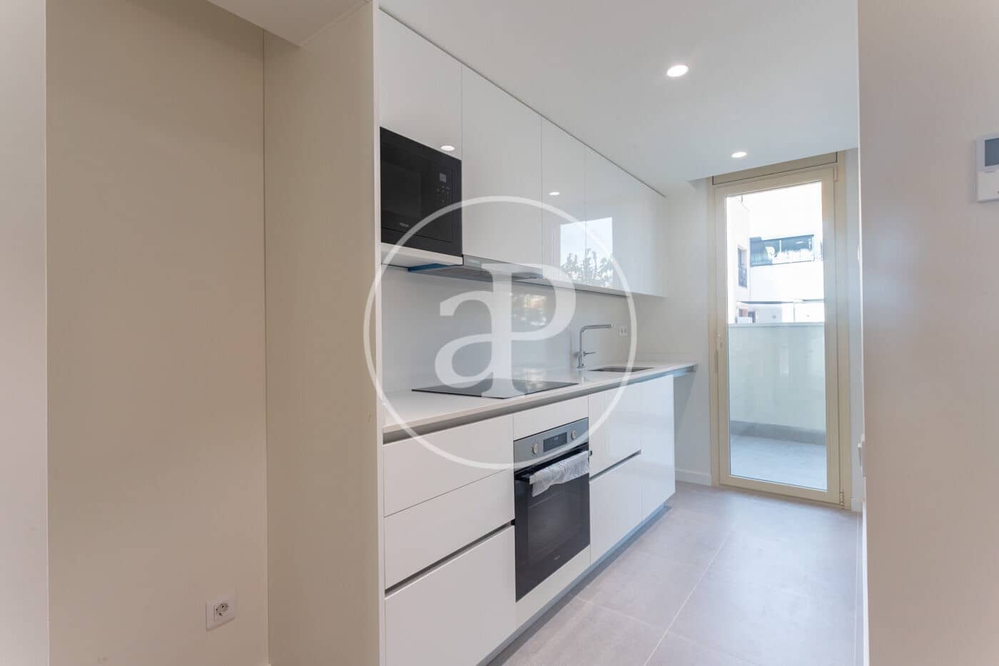 2 soveværelse Lejlighed til leje i Viladecans - € 1.950 (Ref: 10155240)
