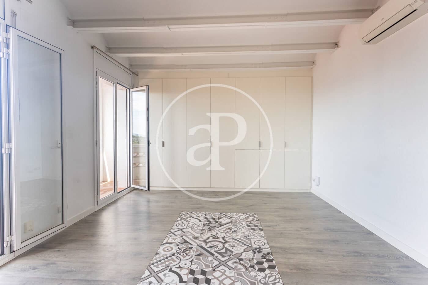 2 makuuhuone Huoneisto myytävänä paikassa Barcelona kaupunki - 375 000 € (Ref: 10157689)