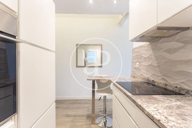 2 makuuhuone Huoneisto myytävänä paikassa La Salut, Barcelona kaupunki - 375 000 € (Ref: 10157689)
