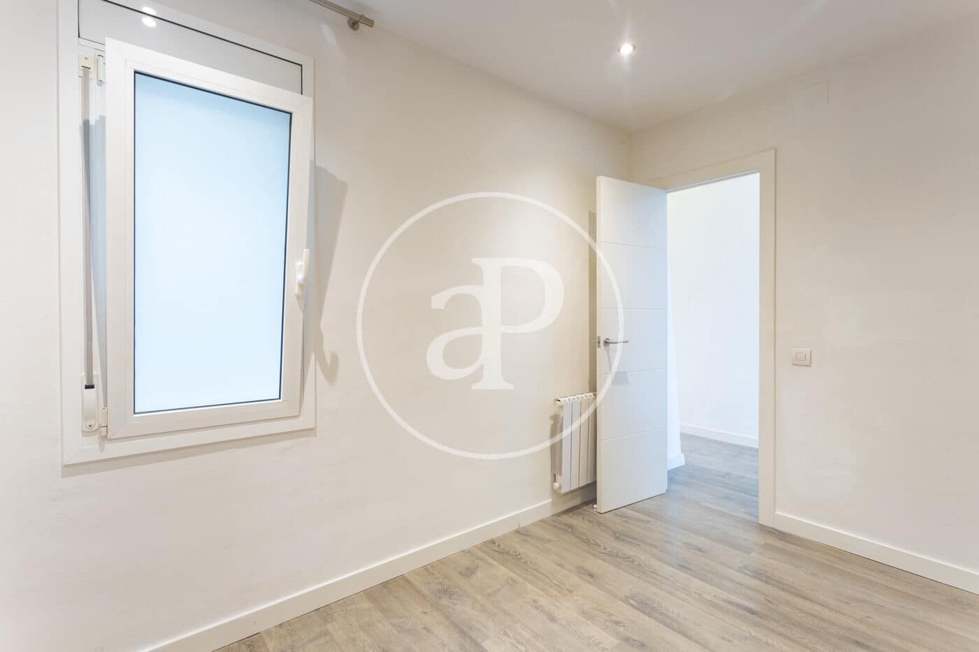 2 makuuhuone Huoneisto myytävänä paikassa Barcelona kaupunki - 375 000 € (Ref: 10157689)