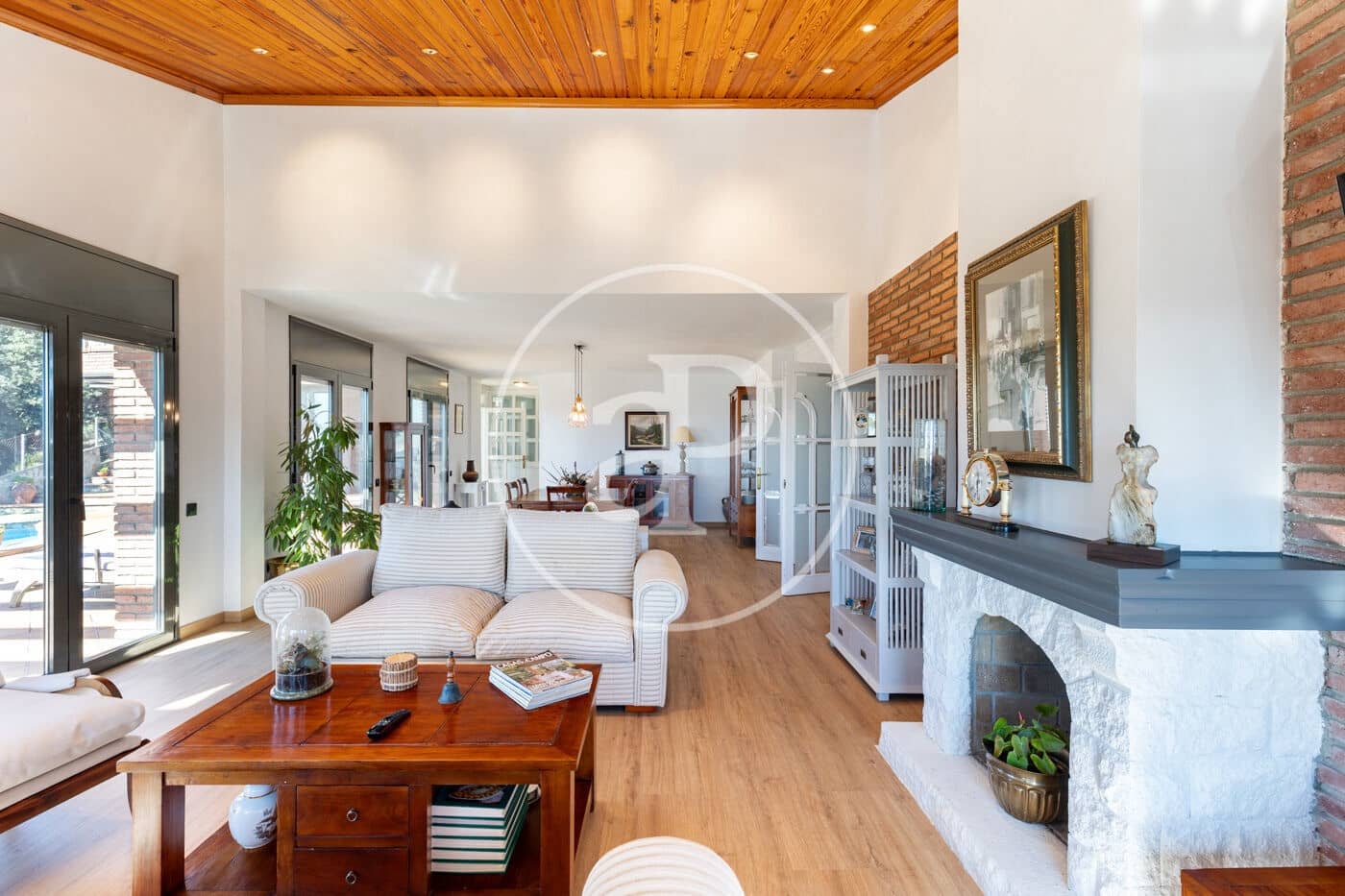 4 bedroom Villa for sale in Matadepera with pool garage - € 1,150,000 (Ref: 10157690)