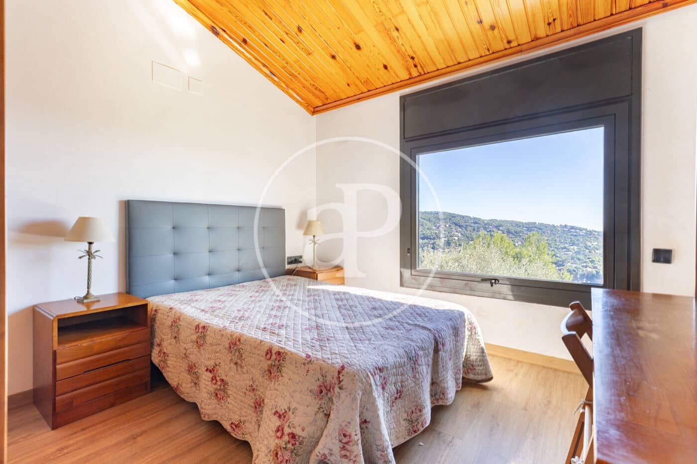 4 bedroom Villa for sale in Matadepera with pool garage - € 1,150,000 (Ref: 10157690)