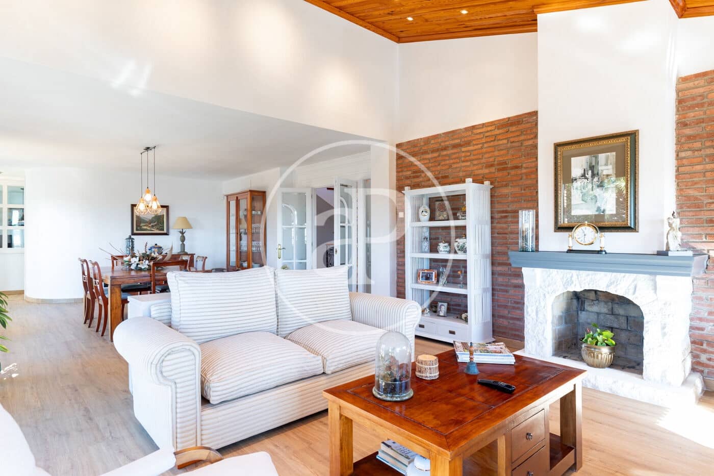 4 bedroom Villa for sale in Matadepera with pool garage - € 1,150,000 (Ref: 10157690)