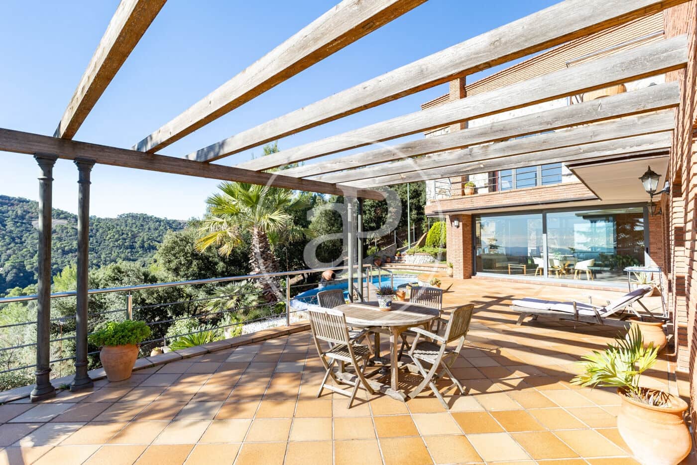 4 bedroom Villa for sale in Matadepera with pool garage - € 1,150,000 (Ref: 10157690)