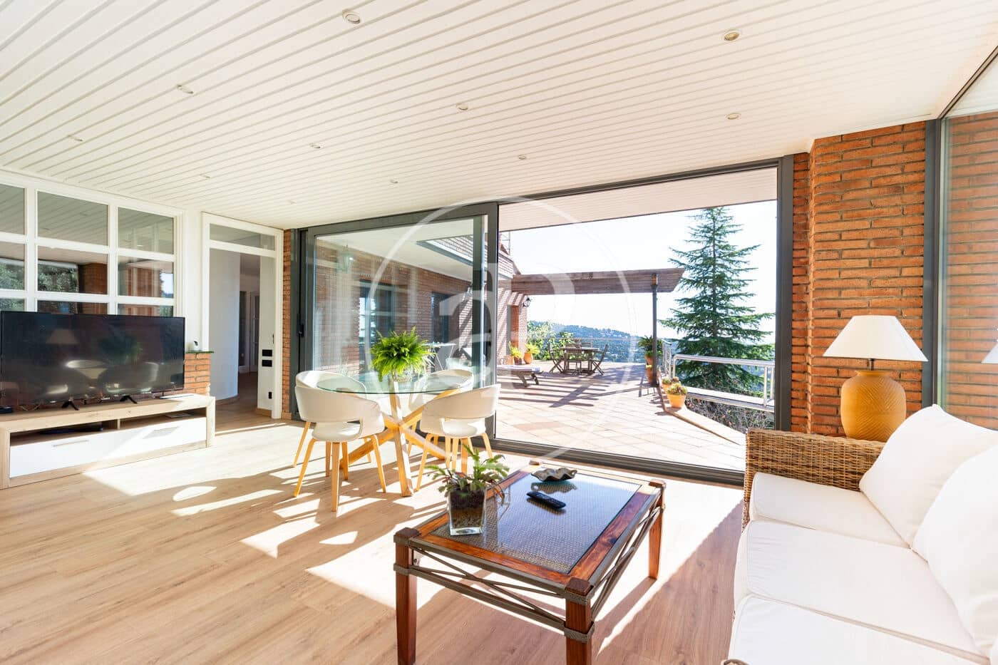 4 bedroom Villa for sale in Matadepera with pool garage - € 1,150,000 (Ref: 10157690)