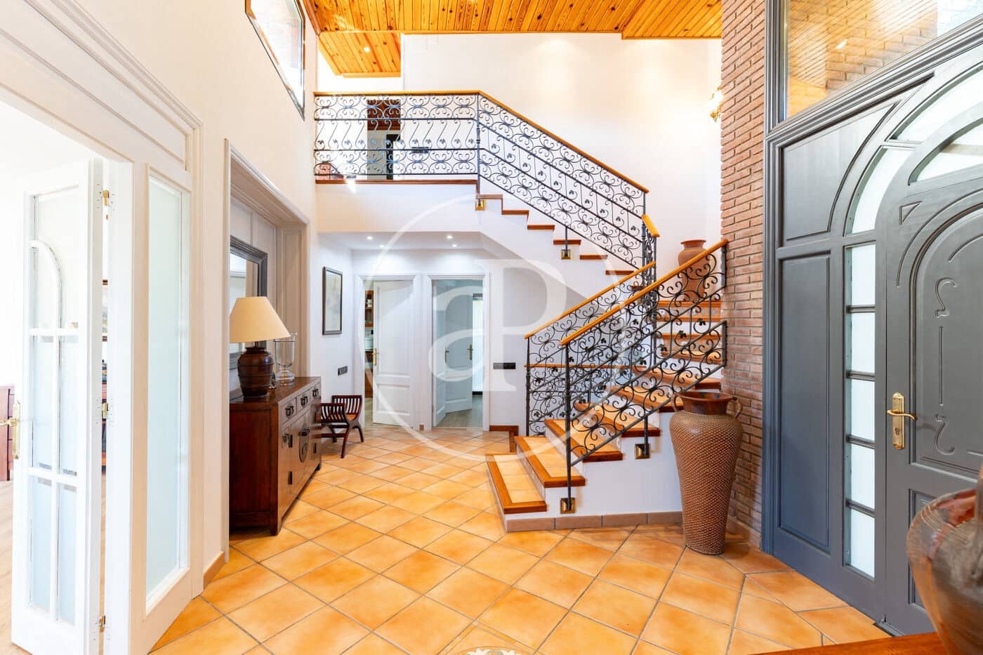 4 bedroom Villa for sale in Matadepera with pool garage - € 1,150,000 (Ref: 10157690)
