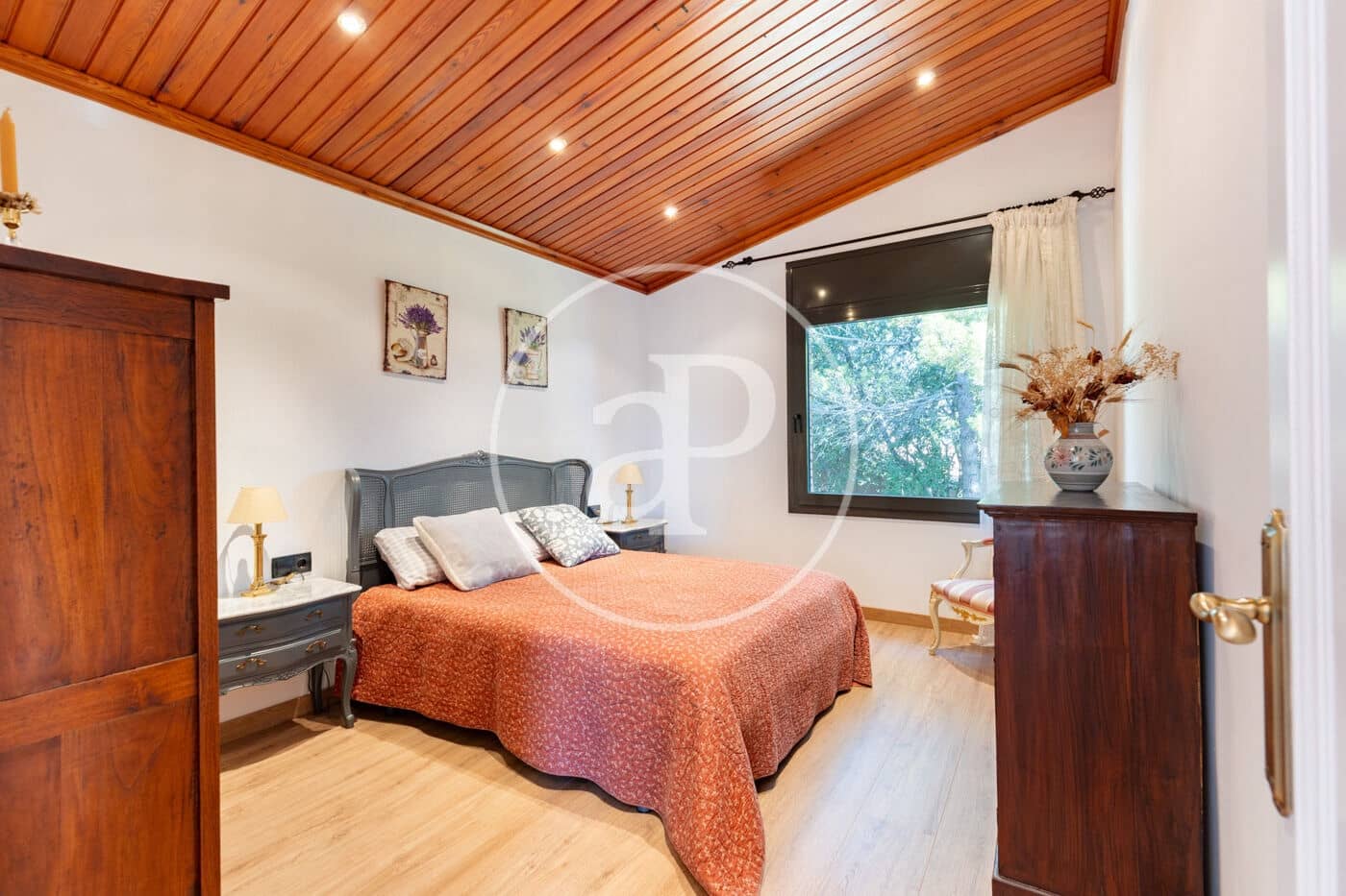 4 bedroom Villa for sale in Matadepera with pool garage - € 1,150,000 (Ref: 10157690)