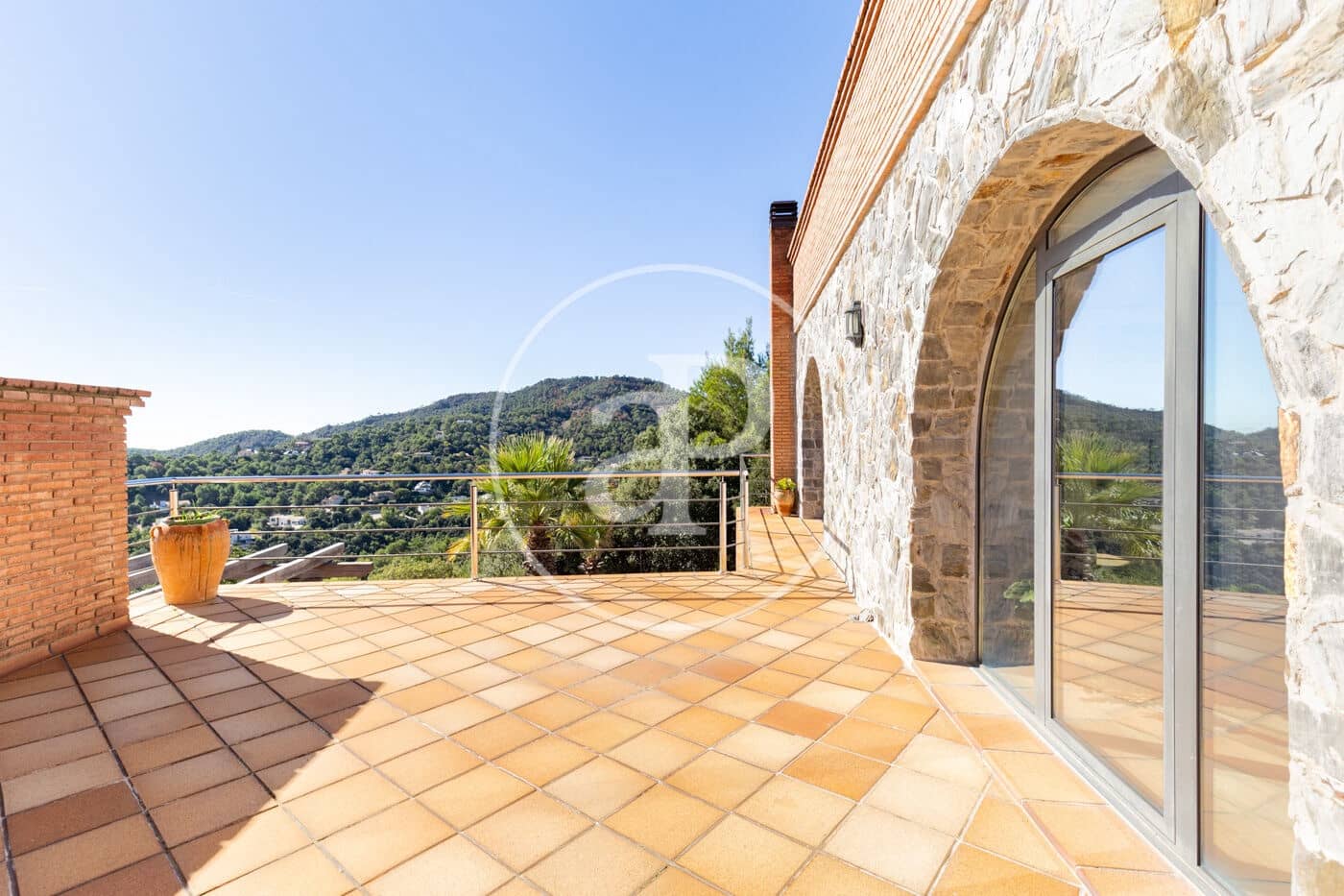 4 bedroom Villa for sale in Matadepera with pool garage - € 1,150,000 (Ref: 10157690)