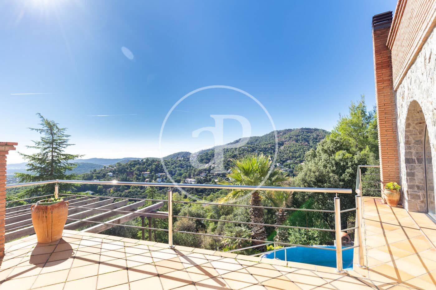 4 bedroom Villa for sale in Matadepera with pool garage - € 1,150,000 (Ref: 10157690)