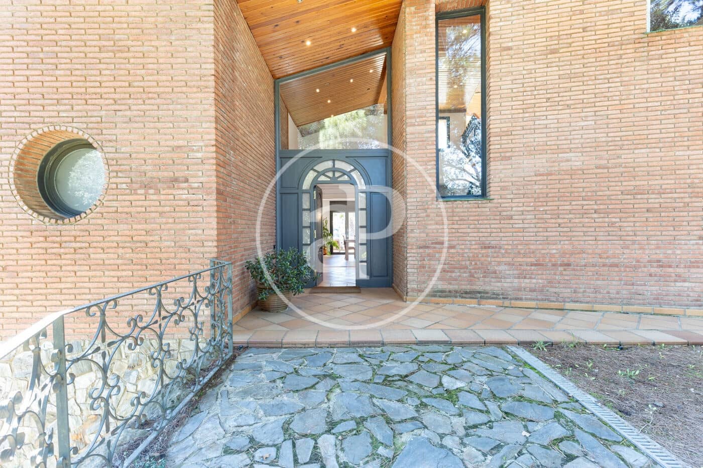 4 bedroom Villa for sale in Matadepera with pool garage - € 1,150,000 (Ref: 10157690)
