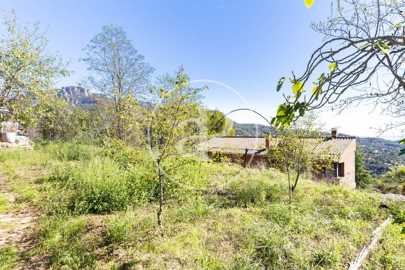 4 bedroom Villa for sale in Matadepera with pool garage - € 1,150,000 (Ref: 10157690)