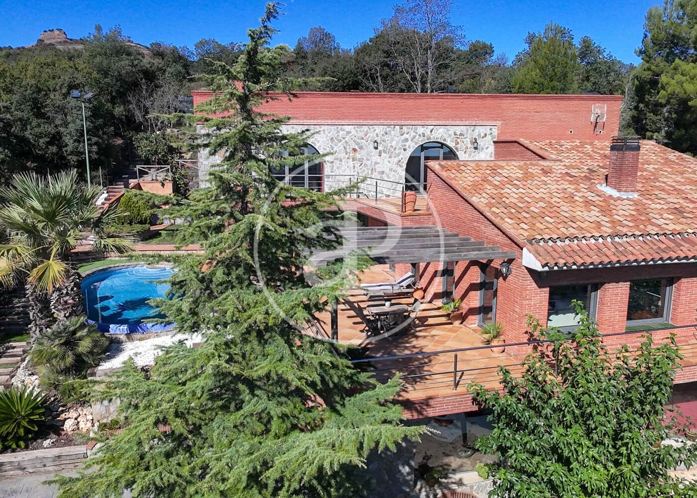 4 bedroom Villa for sale in Matadepera with pool garage - € 1,150,000 (Ref: 10157690)