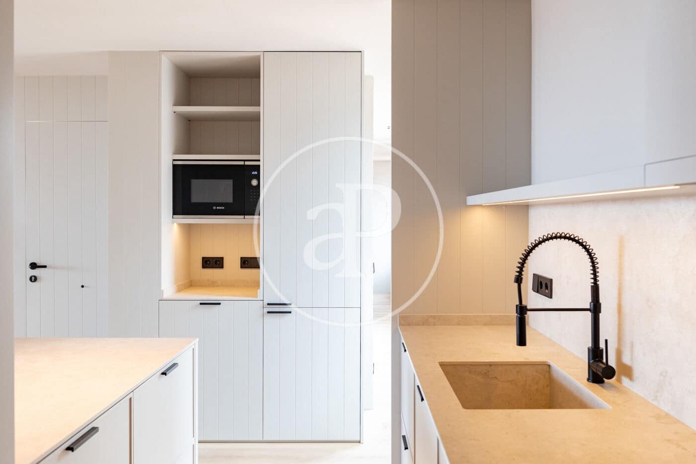 2 soveværelse Lejlighed til salg i Barcelona by - € 1.400.000 (Ref: 10159566)