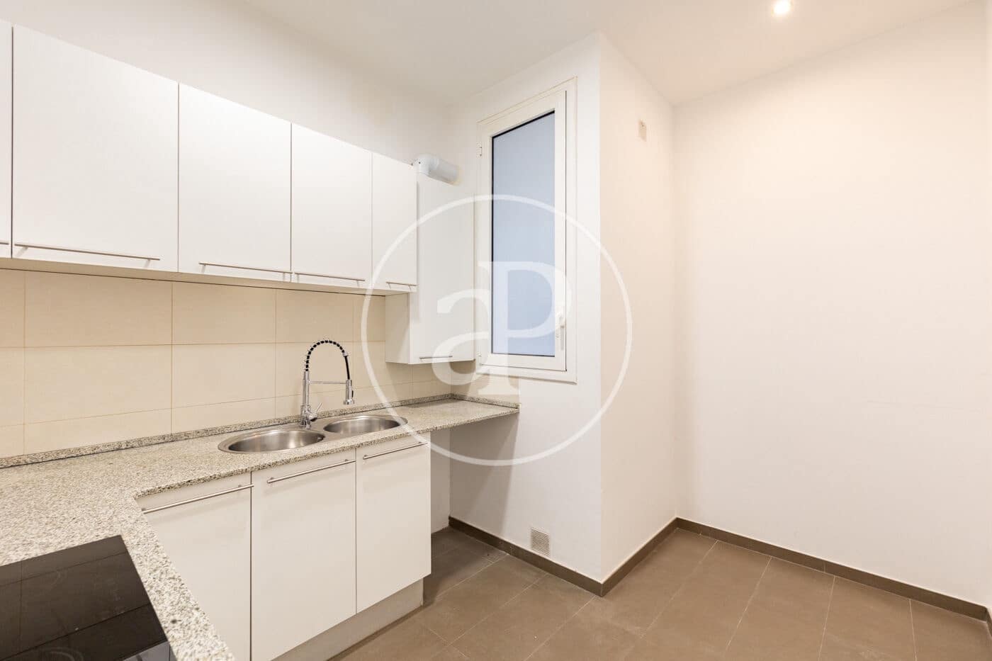 5 sypialnia Apartament na sprzedaż w Miasto Barcelona - 1 095 000 € (Ref: 10159567)