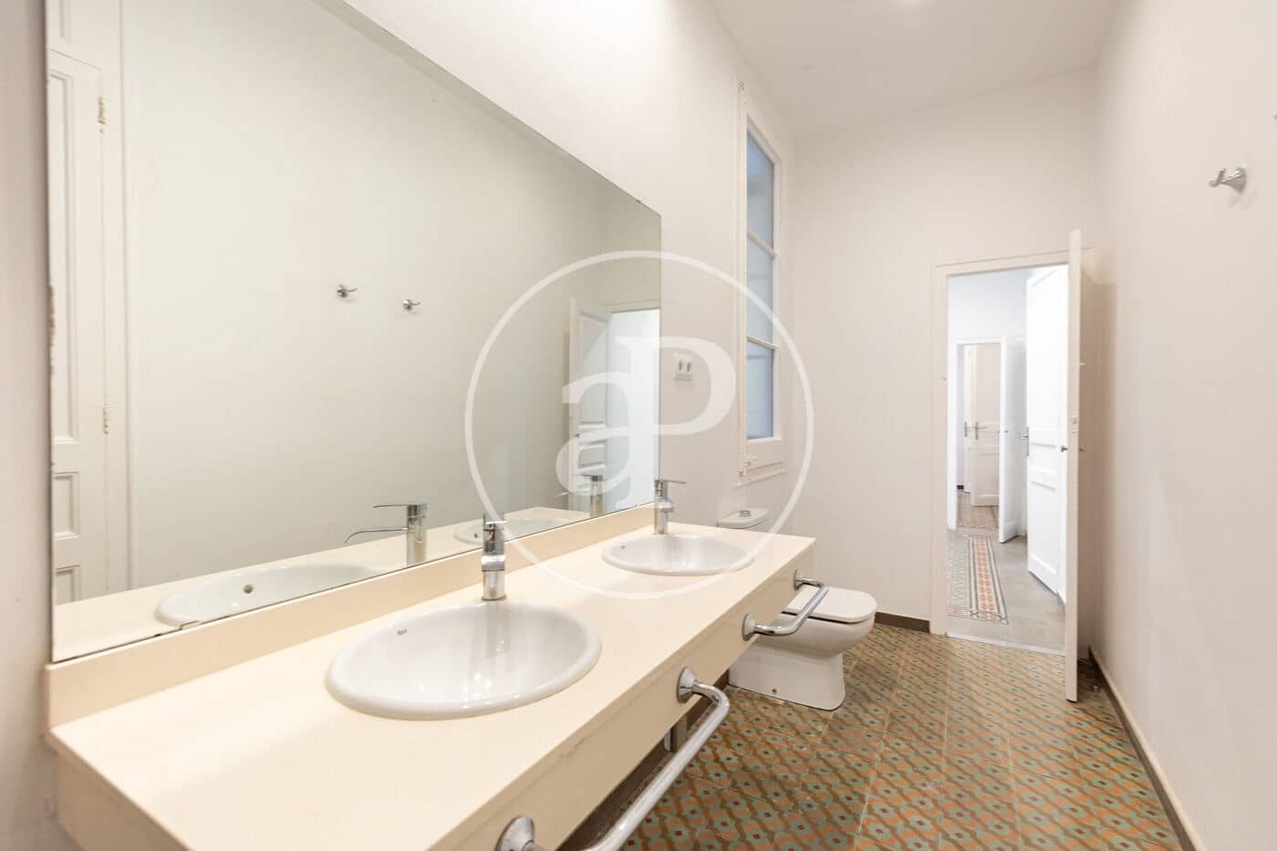 5 sypialnia Apartament na sprzedaż w Miasto Barcelona - 1 095 000 € (Ref: 10159567)