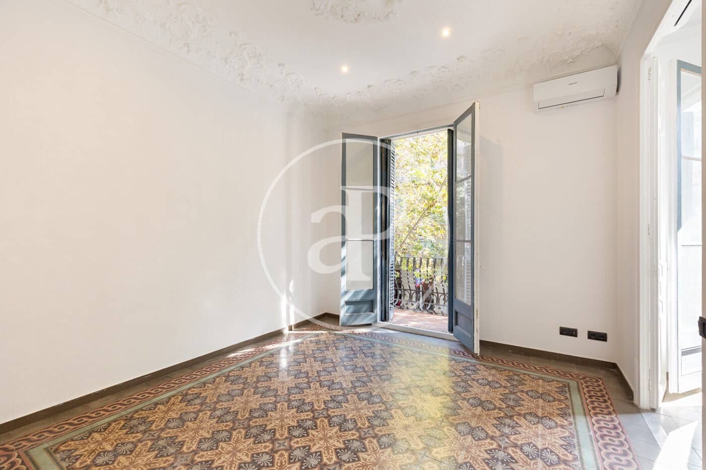 5 sypialnia Apartament na sprzedaż w Miasto Barcelona - 1 095 000 € (Ref: 10159567)