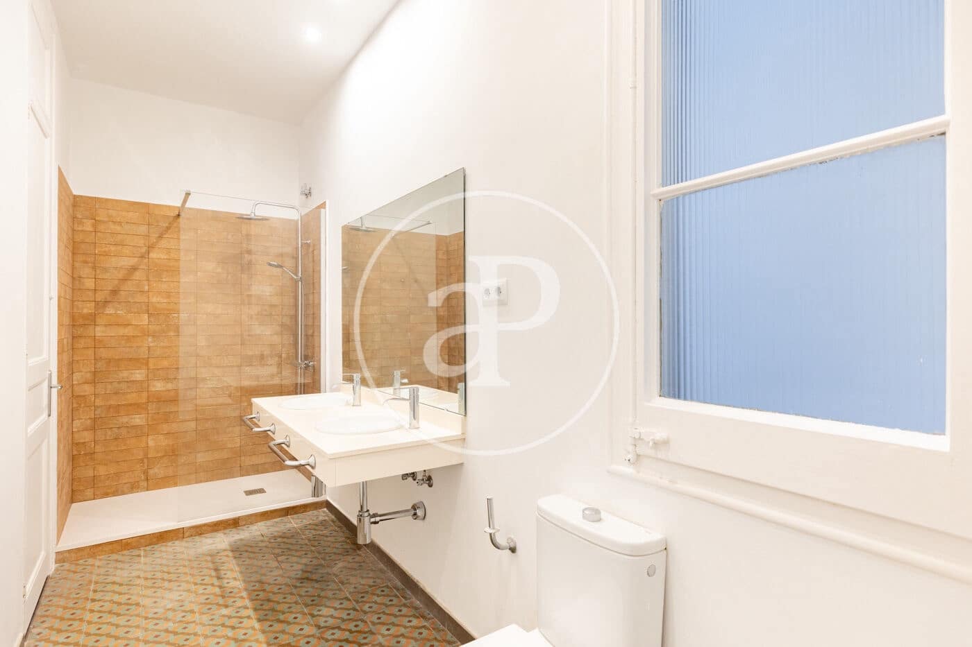 5 sypialnia Apartament na sprzedaż w Miasto Barcelona - 1 095 000 € (Ref: 10159567)