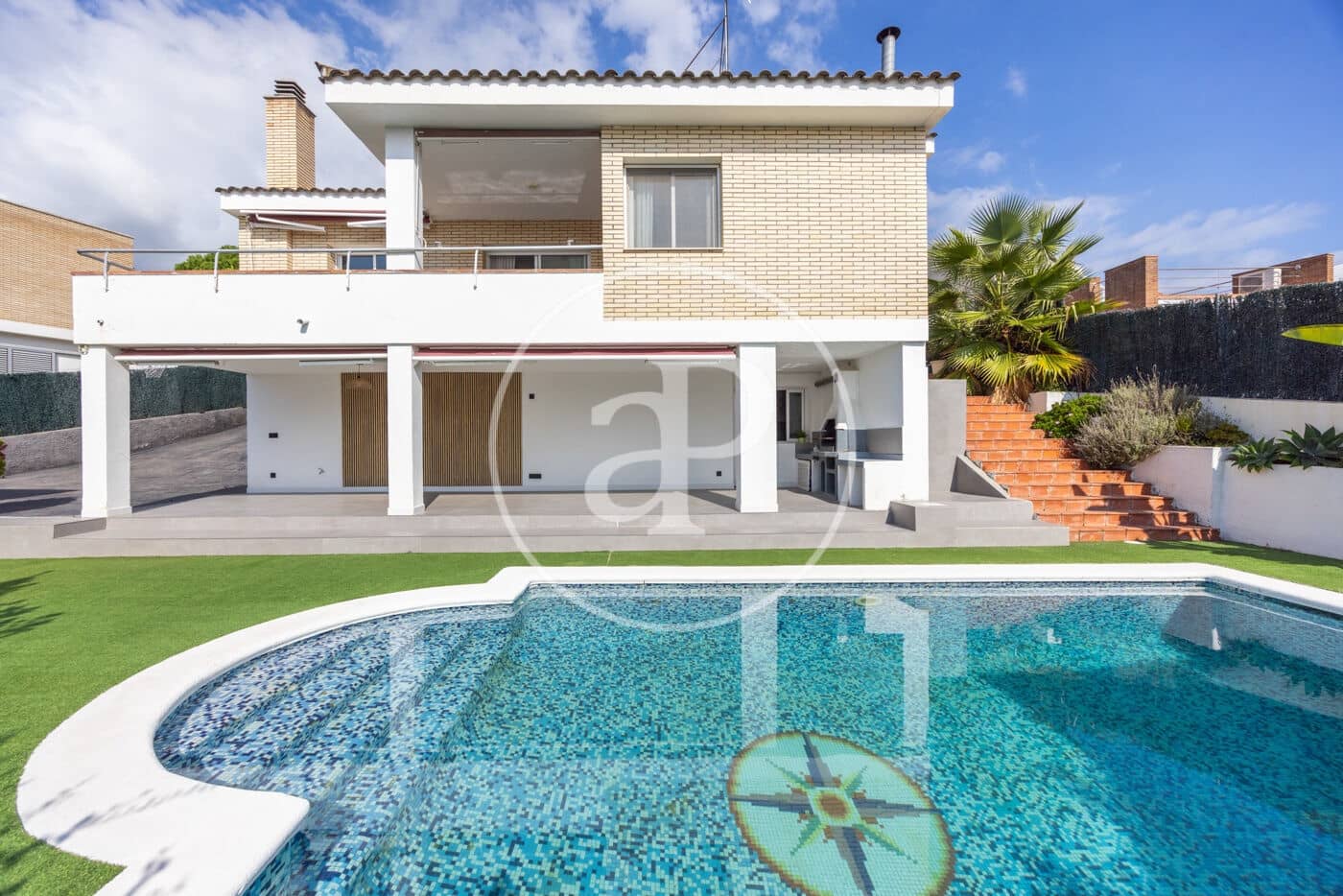 5 bedroom Villa for sale in Caldes d'Estrac with pool garage - € 860,000 (Ref: 10161475)