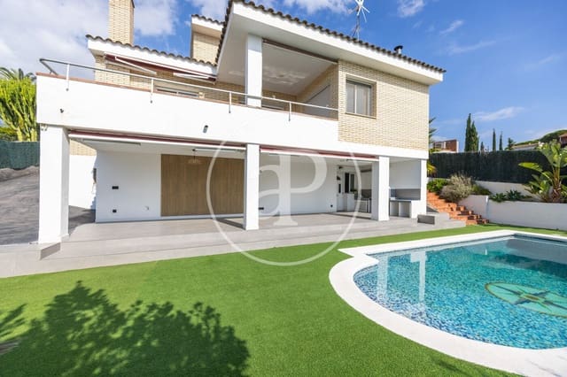 5 soverom Villa til salgs i Caldes d'Estrac med svømmebasseng garasje - € 860 000 (Ref: 10161475)