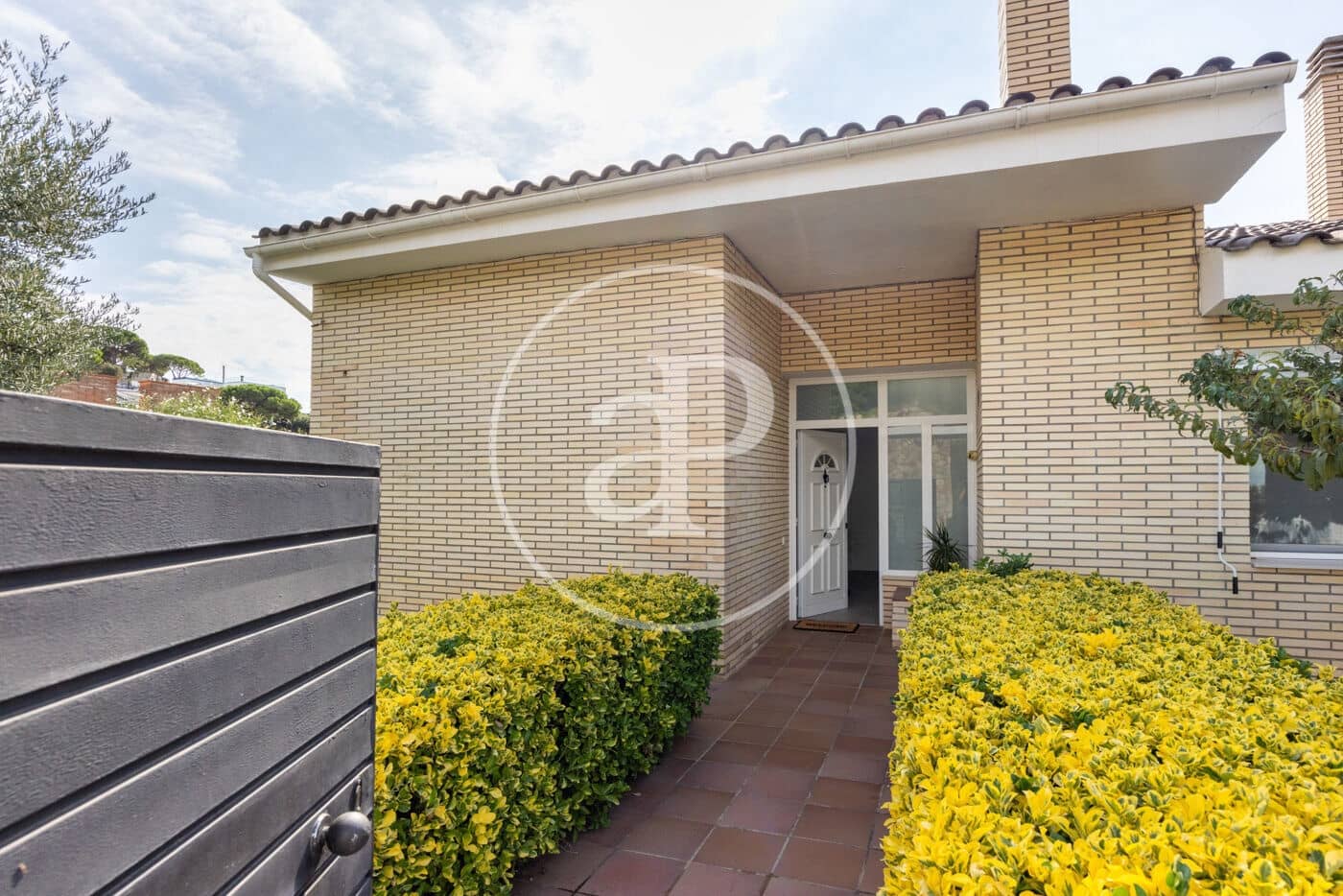 5 bedroom Villa for sale in Caldes d'Estrac with pool garage - € 860,000 (Ref: 10161475)