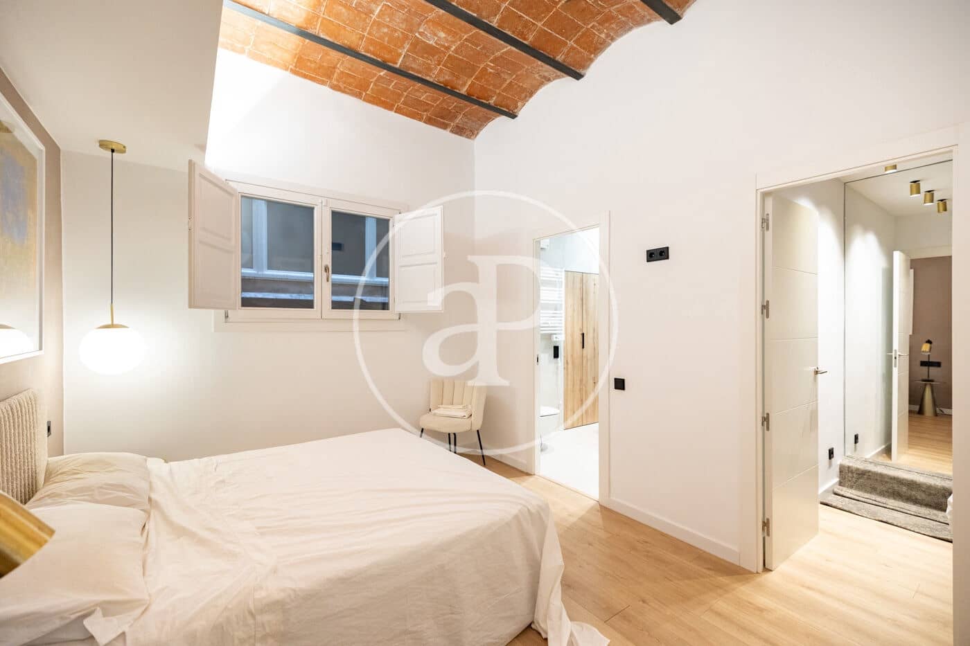 2 bedroom Apartment for sale in Barcelona city - € 395,000 (Ref: 10161478)