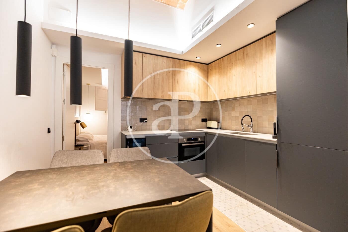 2 bedroom Apartment for sale in Barcelona city - € 395,000 (Ref: 10161478)