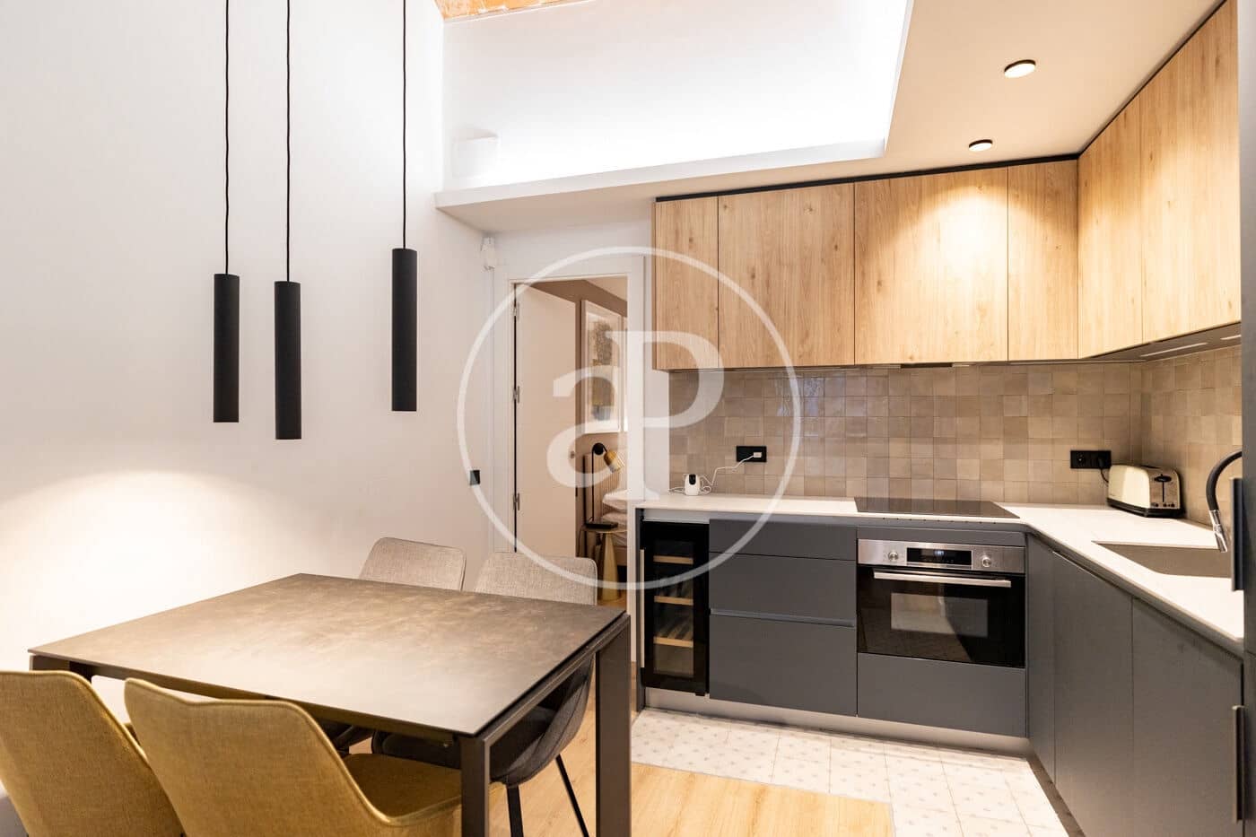 2 bedroom Apartment for sale in Barcelona city - € 395,000 (Ref: 10161478)