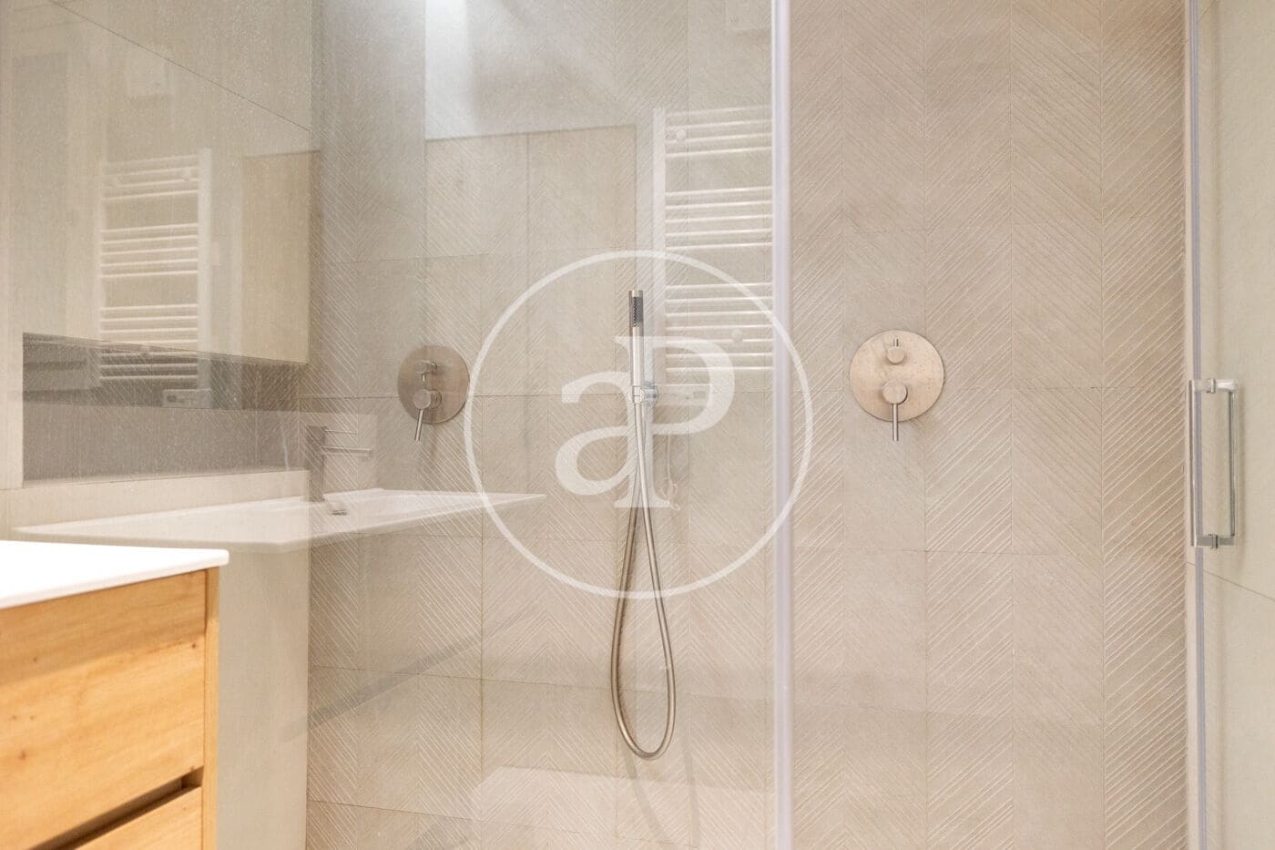 2 bedroom Apartment for sale in Barcelona city - € 395,000 (Ref: 10161478)