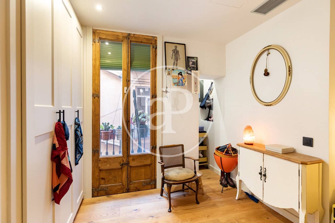2 soveværelse Lejlighed til salg i Barcelona by - € 440.000 (Ref: 10161479)