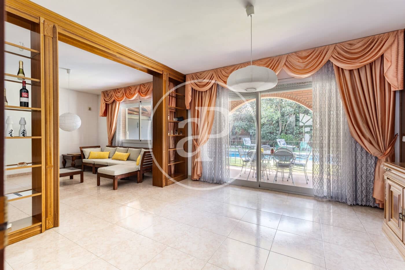 5 bedroom Villa for sale in Cerdanyola del Valles with pool garage - € 920,000 (Ref: 10164936)