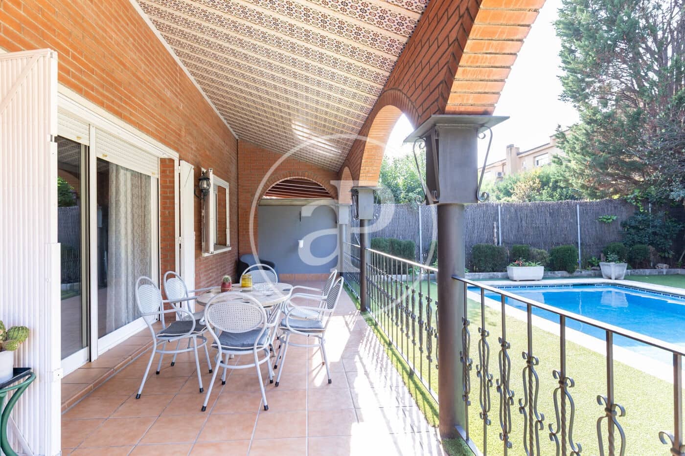 5 bedroom Villa for sale in Cerdanyola del Valles with pool garage - € 920,000 (Ref: 10164936)