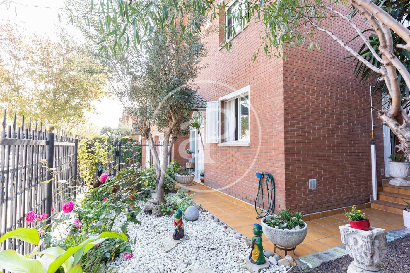 5 bedroom Villa for sale in Cerdanyola del Valles with pool garage - € 920,000 (Ref: 10164936)