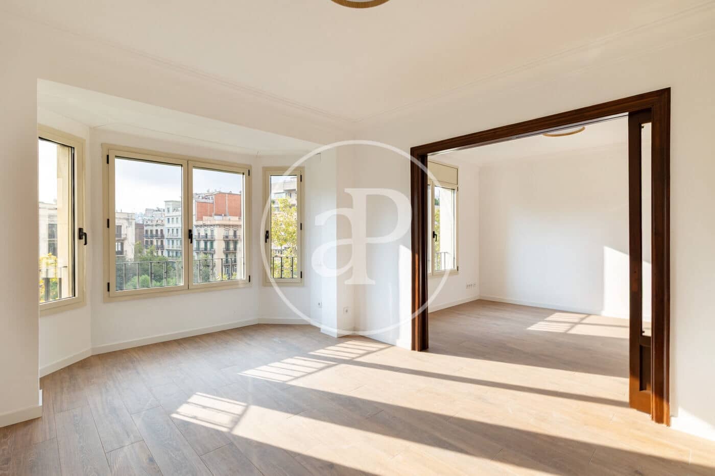 4 sovrum Lägenhet att hyra i Barcelona stad - 3 300 € (Ref: 10166610)