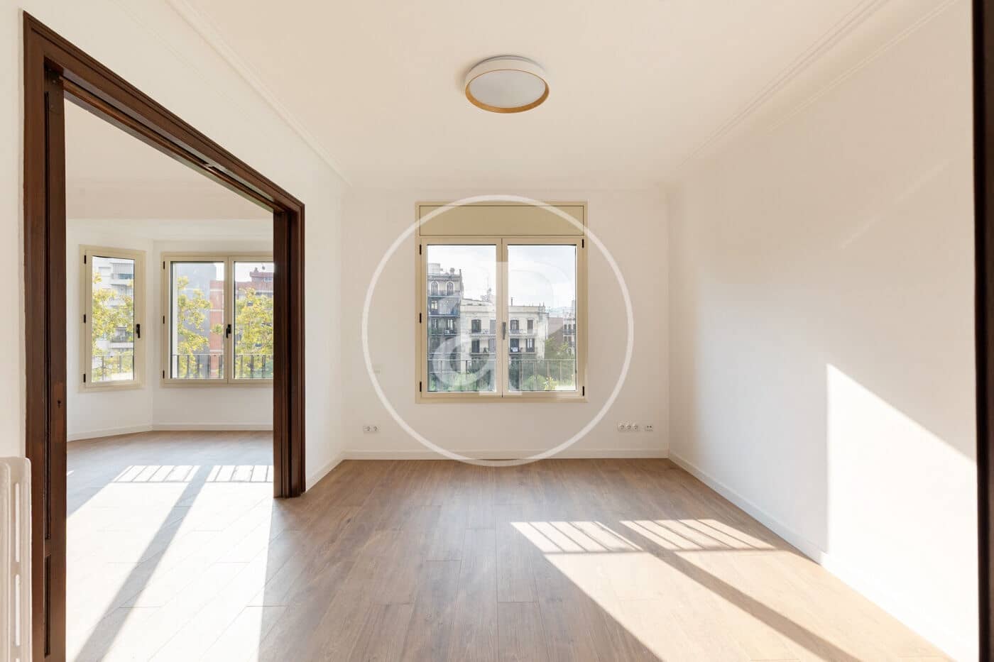 4 sovrum Lägenhet att hyra i Barcelona stad - 3 300 € (Ref: 10166610)