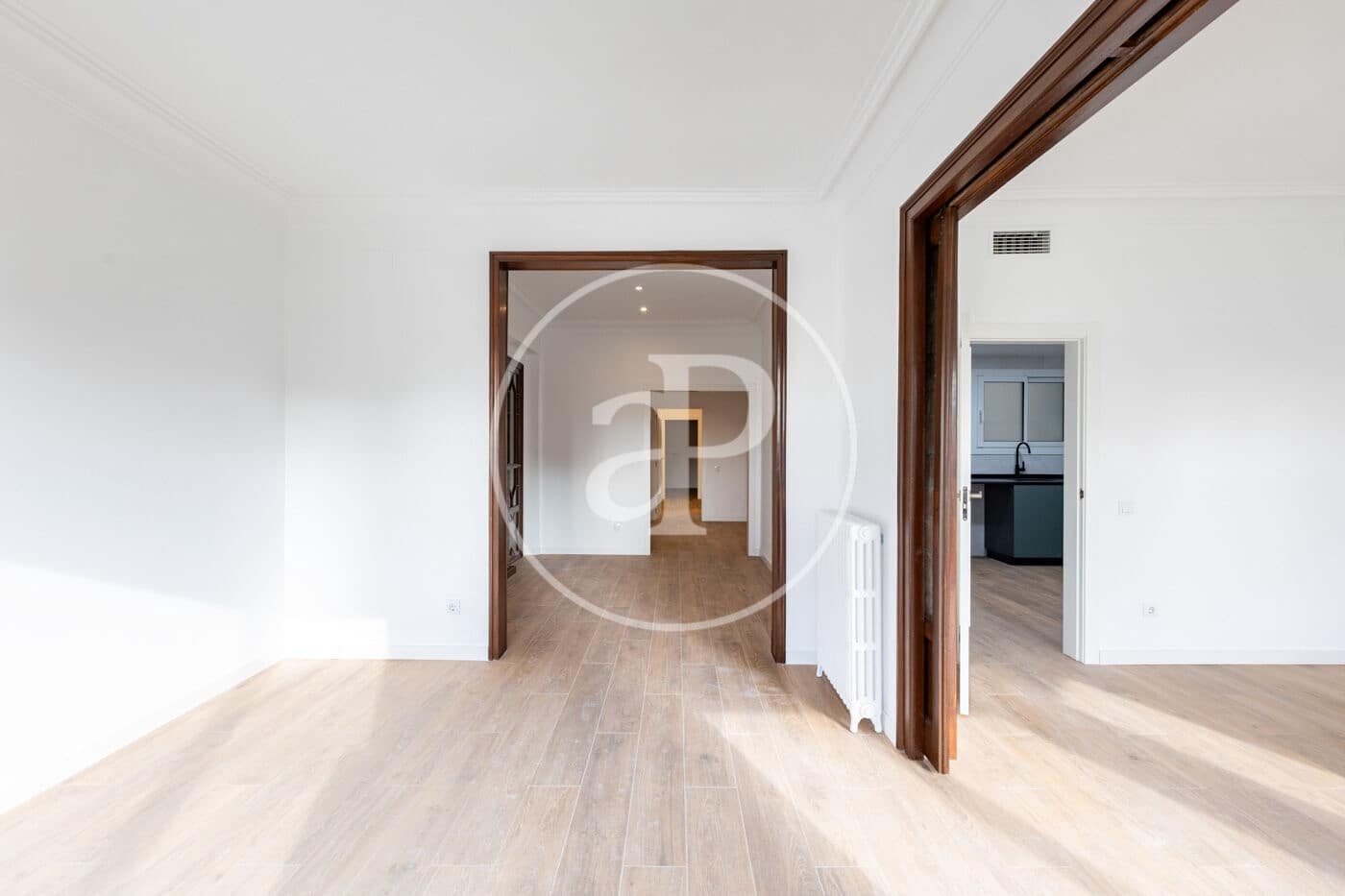 4 sovrum Lägenhet att hyra i Barcelona stad - 3 300 € (Ref: 10166610)