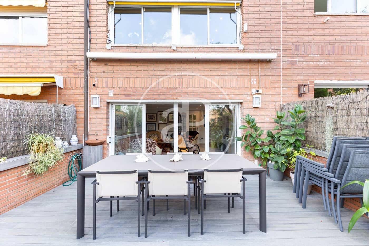4 bedroom Villa for sale in Sant Cugat del Valles with pool garage - € 1,195,000 (Ref: 10166611)
