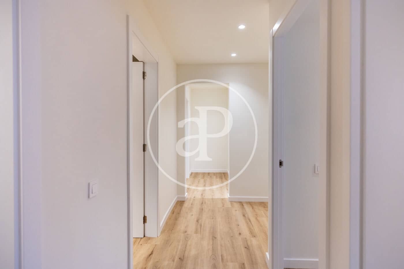 3 soveværelse Lejlighed til salg i Barcelona by - € 725.000 (Ref: 10168453)